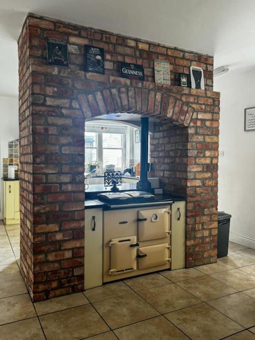 The Victorian Townhouse Portrushヴィラ エクステリア 写真